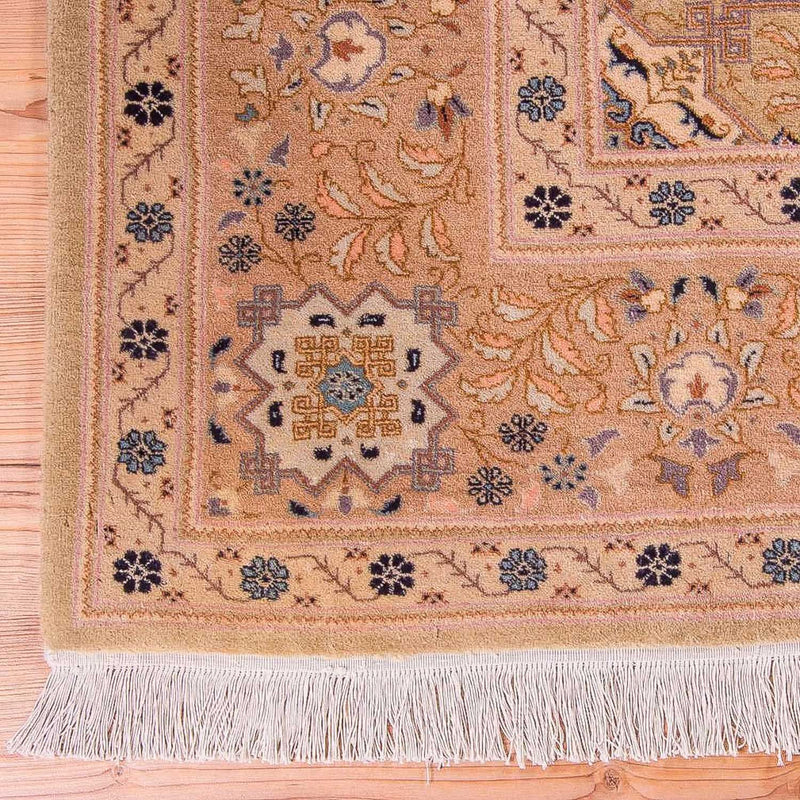 Tabriz - 50 Raj Teppe 202x303cm - Persisk teppe