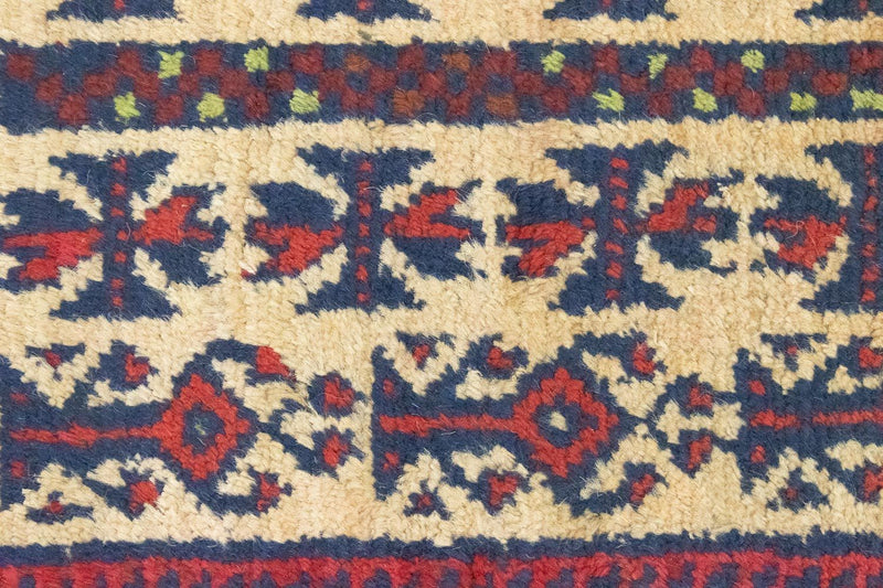 Balutsj-teppe - 130 x 75 cm - beige