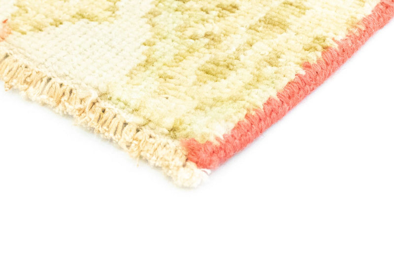 Designer teppe - 76 x 62 cm - beige
