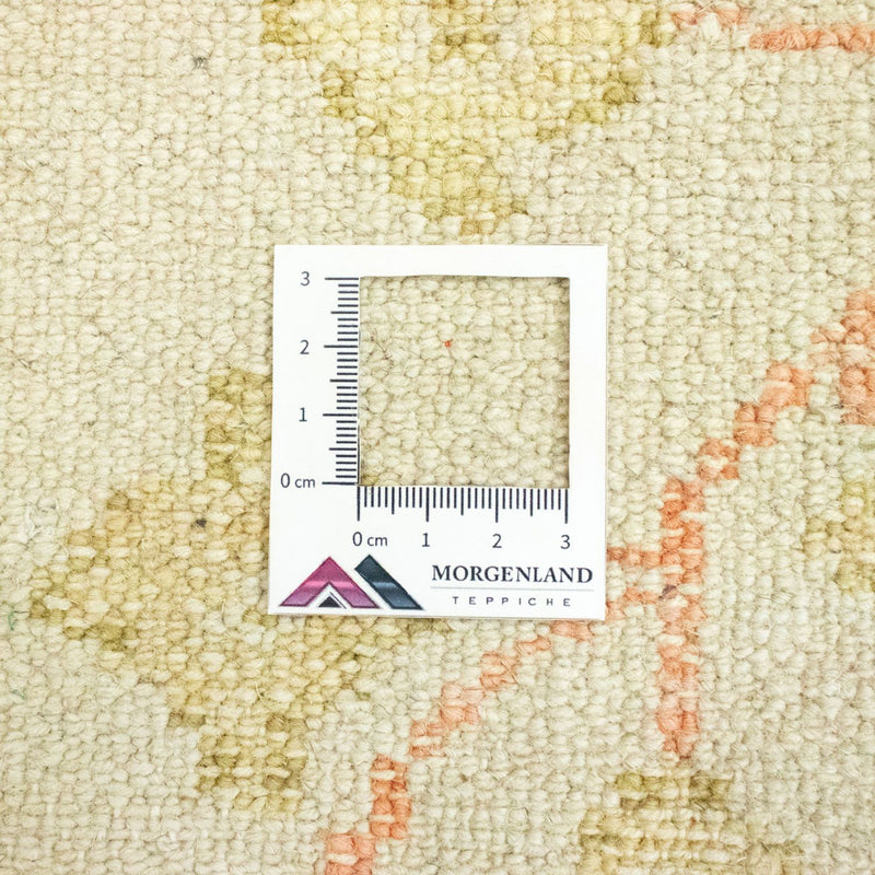 Designer teppe - 76 x 62 cm - beige