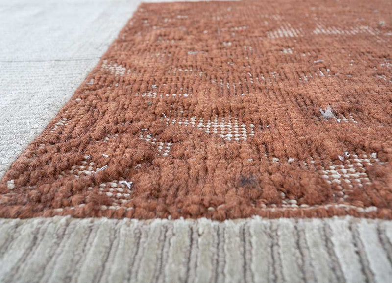 Ullteppe spesiell form  - 180 x 150 cm - krem