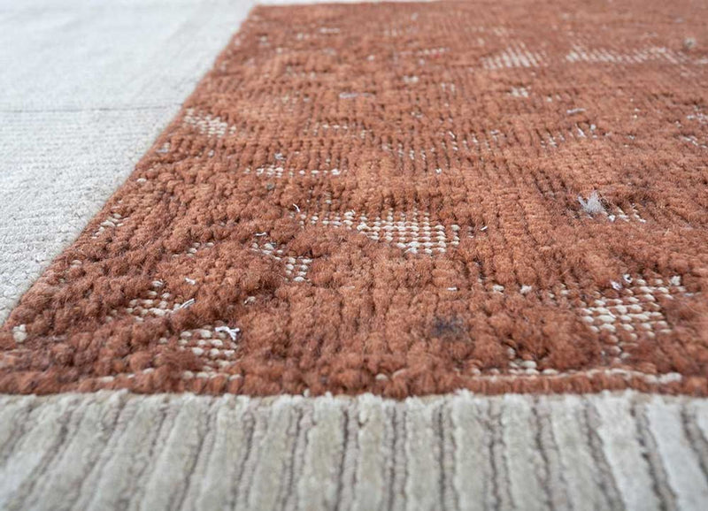 Ullteppe spesiell form  - 180 x 150 cm - krem