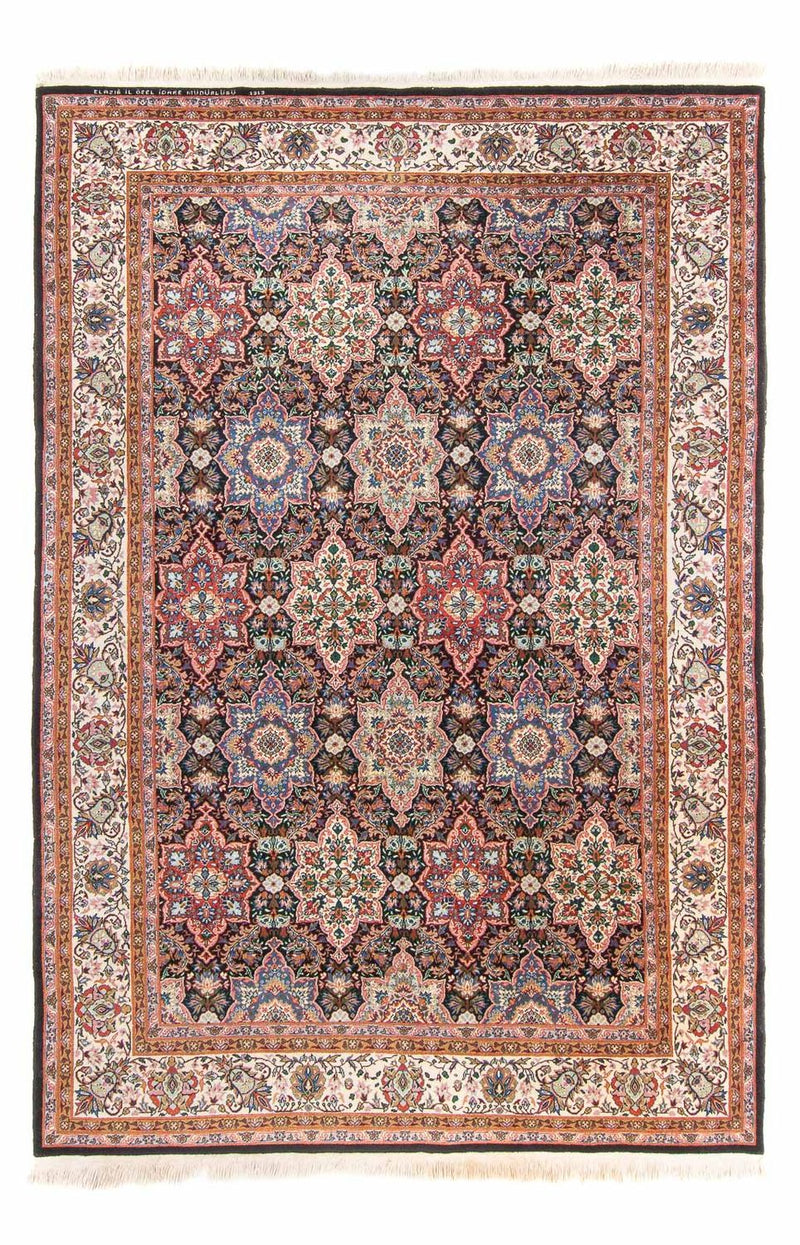 Hereke Teppe 252x176cm - Orientalsk teppe