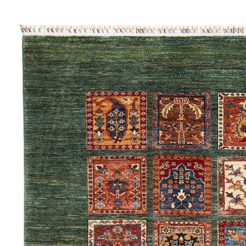 Bakhtiari Teppe 175x232cm - Orientalsk teppe