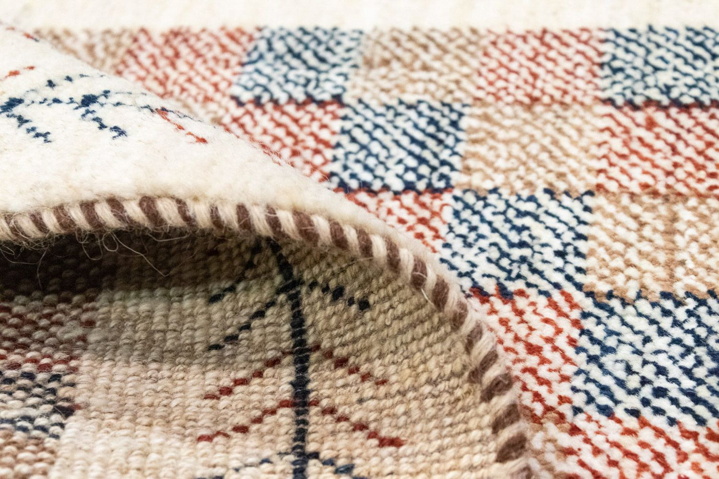 Persisk Gabbeh Teppe 135x80cm - Perserteppich Wollteppich