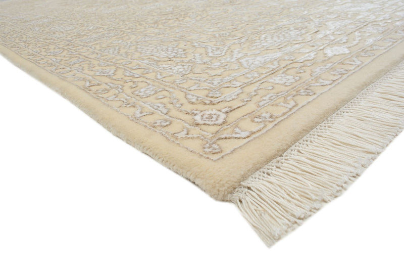 Orientalsk teppe 249x206cm