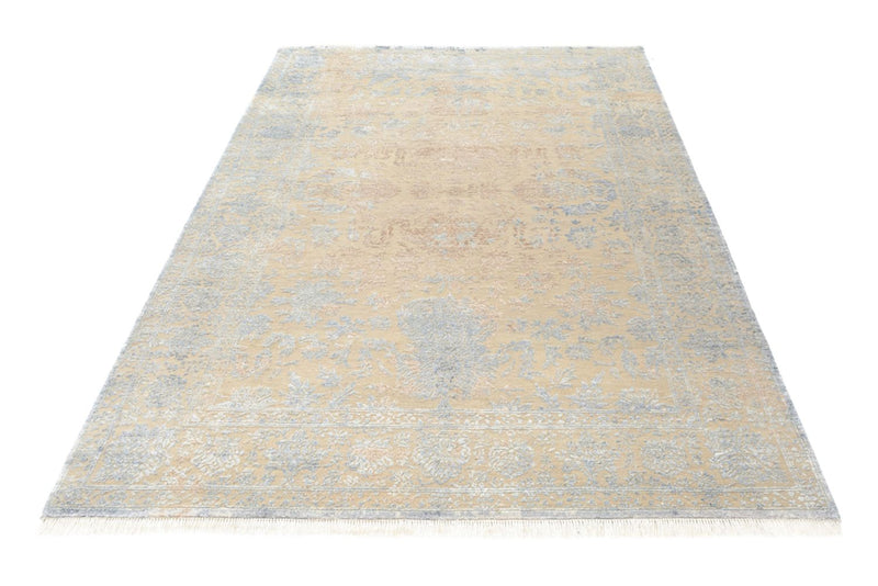 Designerteppe 166x243cm - lys beige