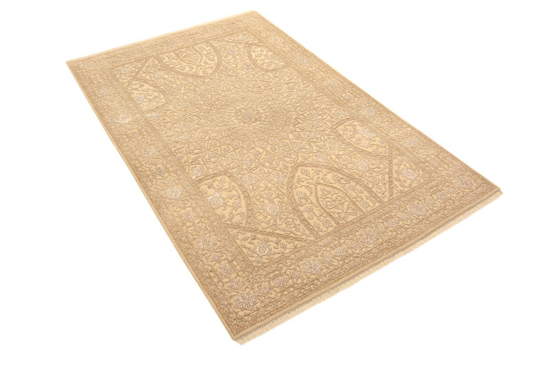 Orientalsk teppe 185x121cm
