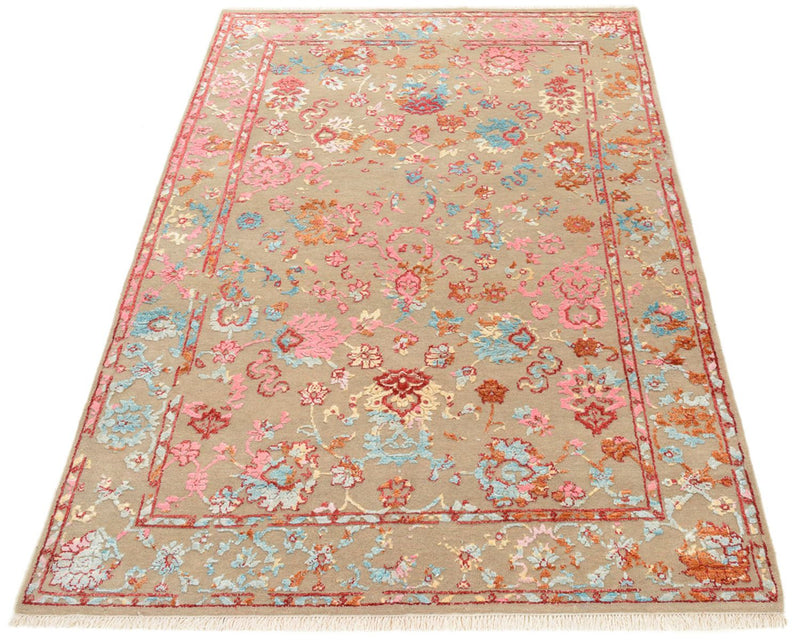 Designerteppe 118x179cm - flerfarget