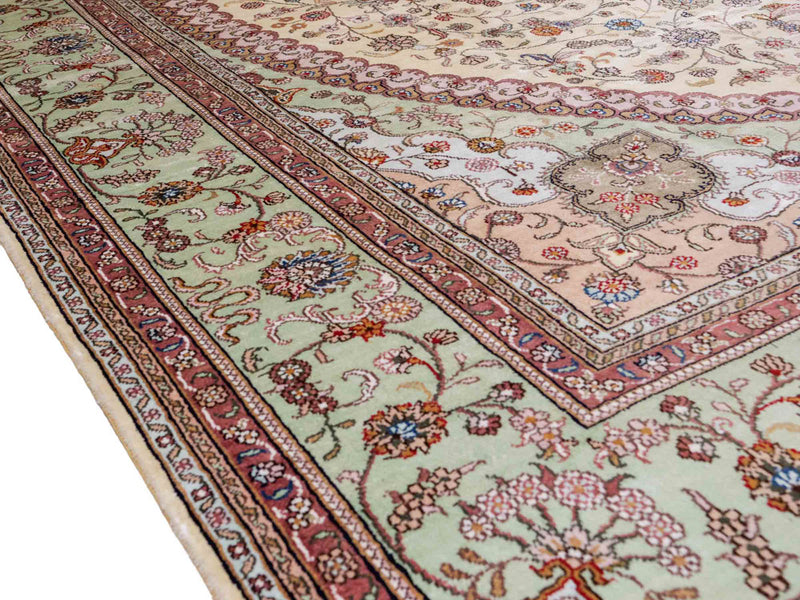 Silketeppe - Kina silke - 366 x 277 cm - beige