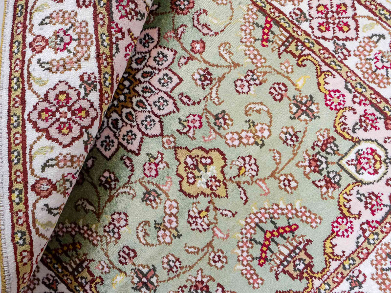 Silketeppe - Kina silke - 93 x 63 cm - sand