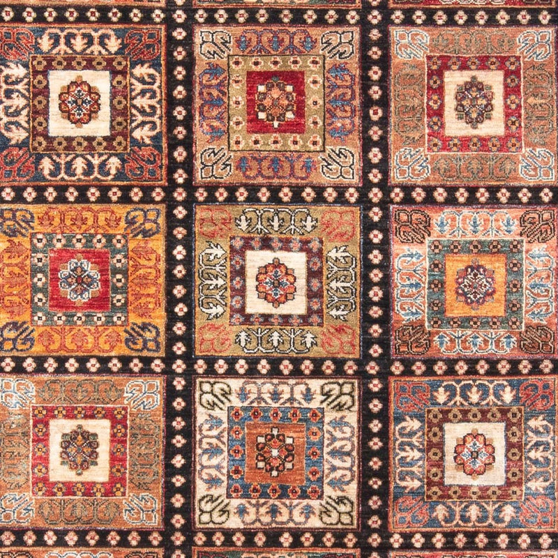 Bakhtiari Teppe 236x178cm - Orientalsk teppe