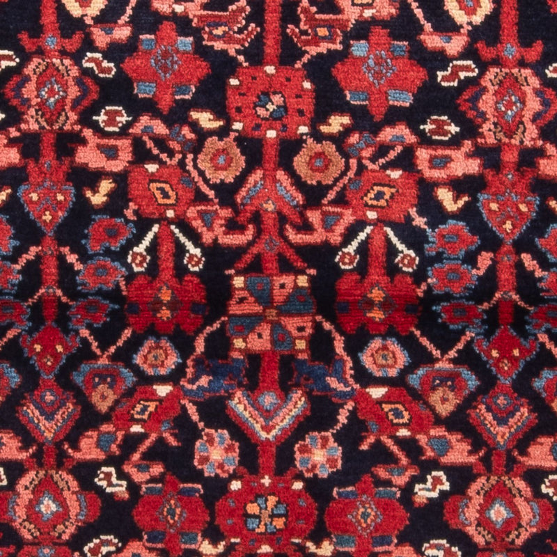 Nahavand Teppe 144x114cm - Persisk teppe