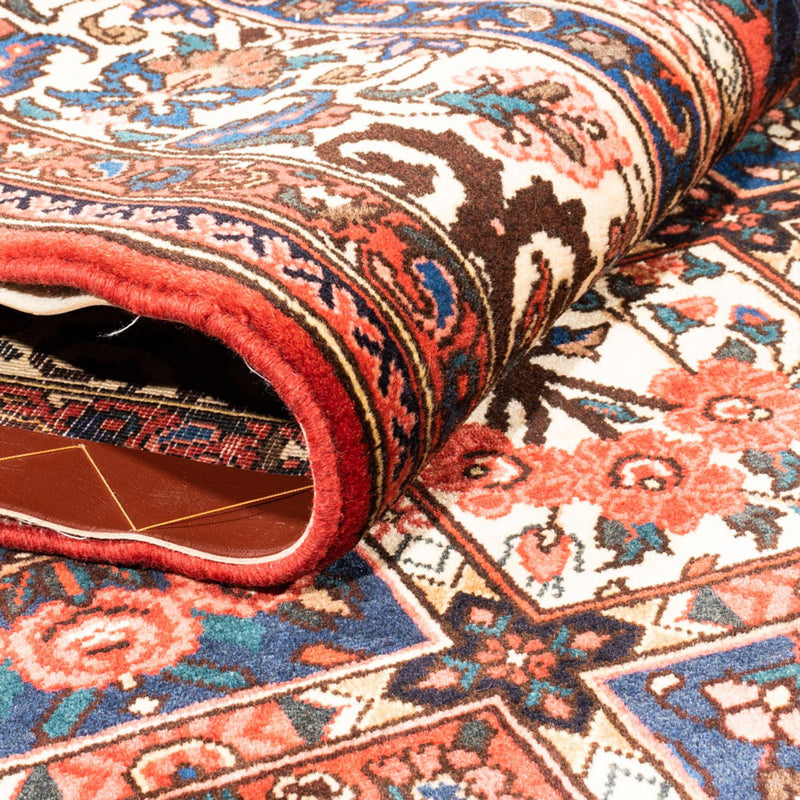 Bakhtiari Teppe 252x157cm - Persisk teppe
