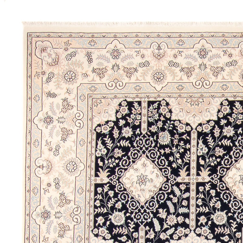Nain Teppe 263x245cm - Persisk teppe