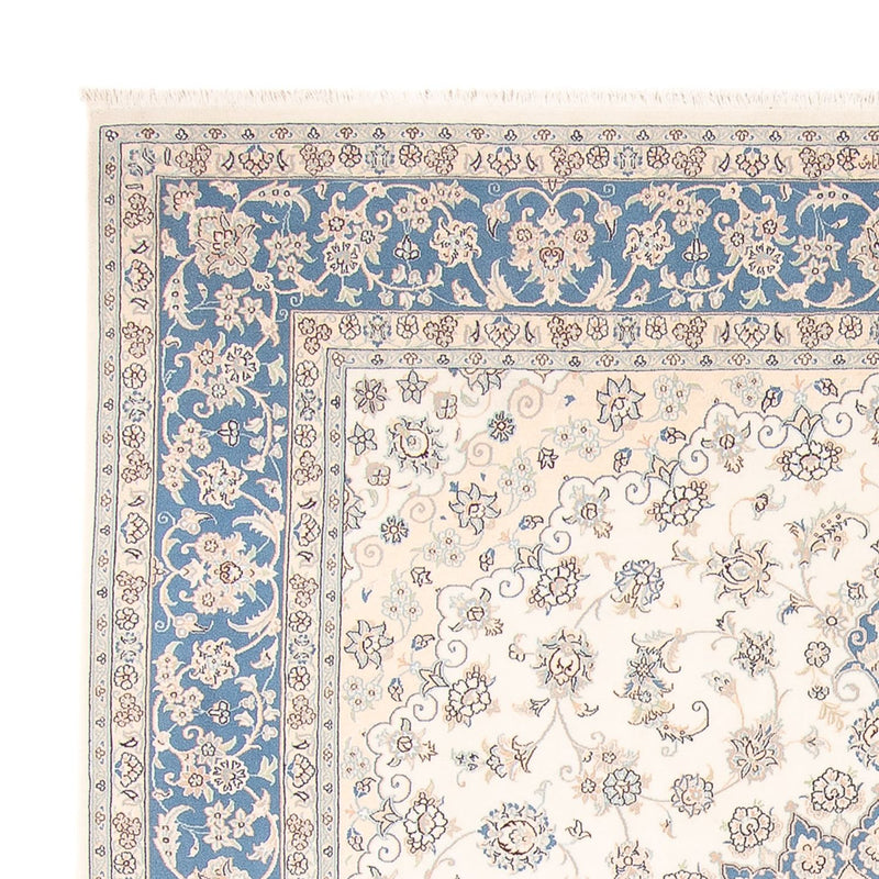 Nain Teppe 260x226cm - Persisk teppe