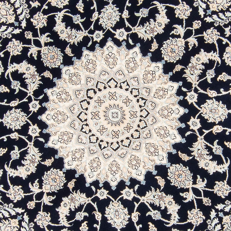 Nain Teppe 200x200cm - Persisk teppe