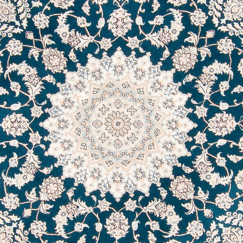 Nain Teppe 200x200cm - Persisk teppe