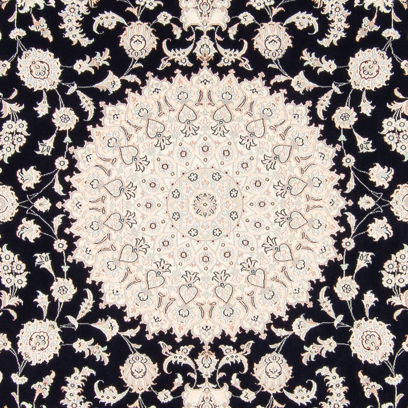 Nain Teppe 258x246cm - Persisk teppe