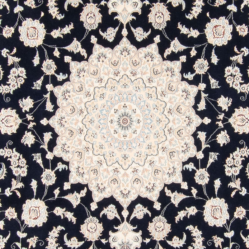 Nain Teppe 266x248cm - Persisk teppe
