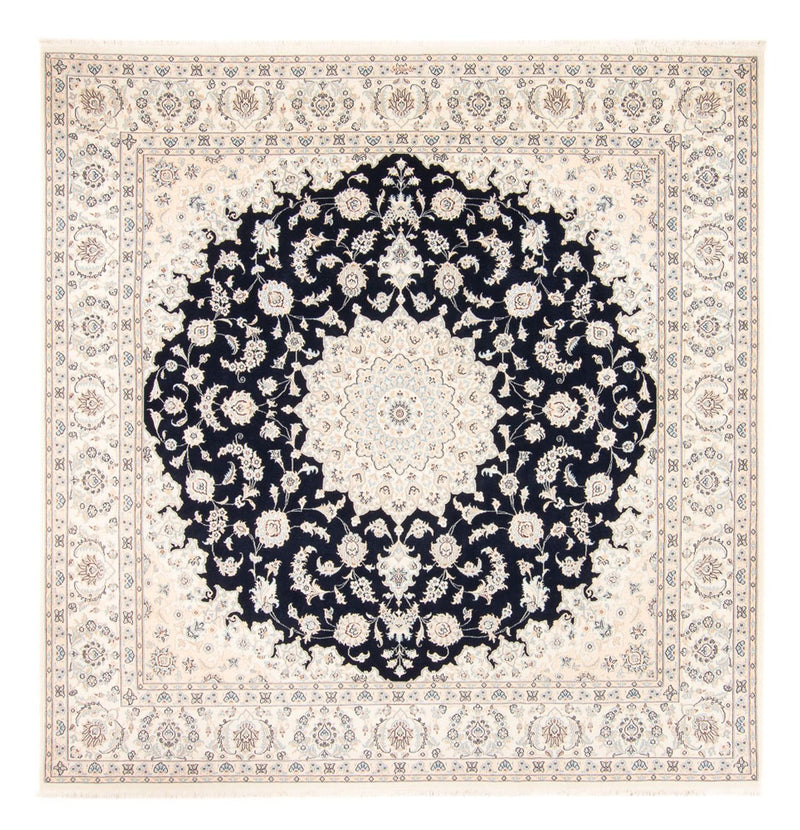 Nain Teppe 246x242cm - Persisk teppe