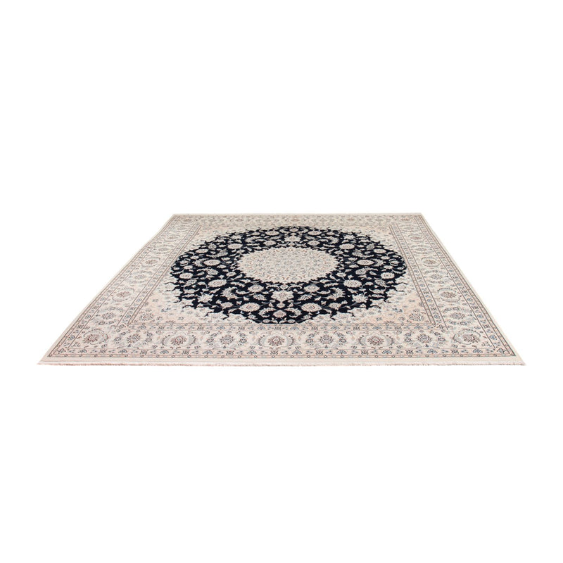 Nain Teppe 245x260cm - Persisk teppe