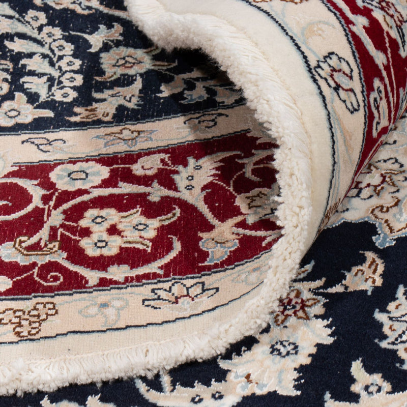 Nain Teppe 195x206cm - Persisk teppe