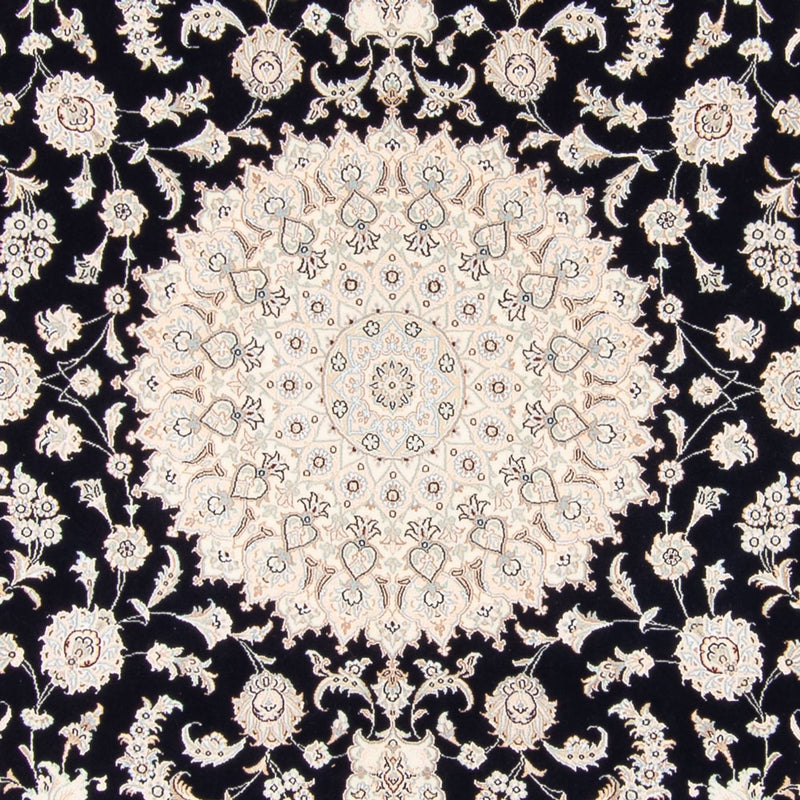 Nain Teppe 261x252cm - Persisk teppe