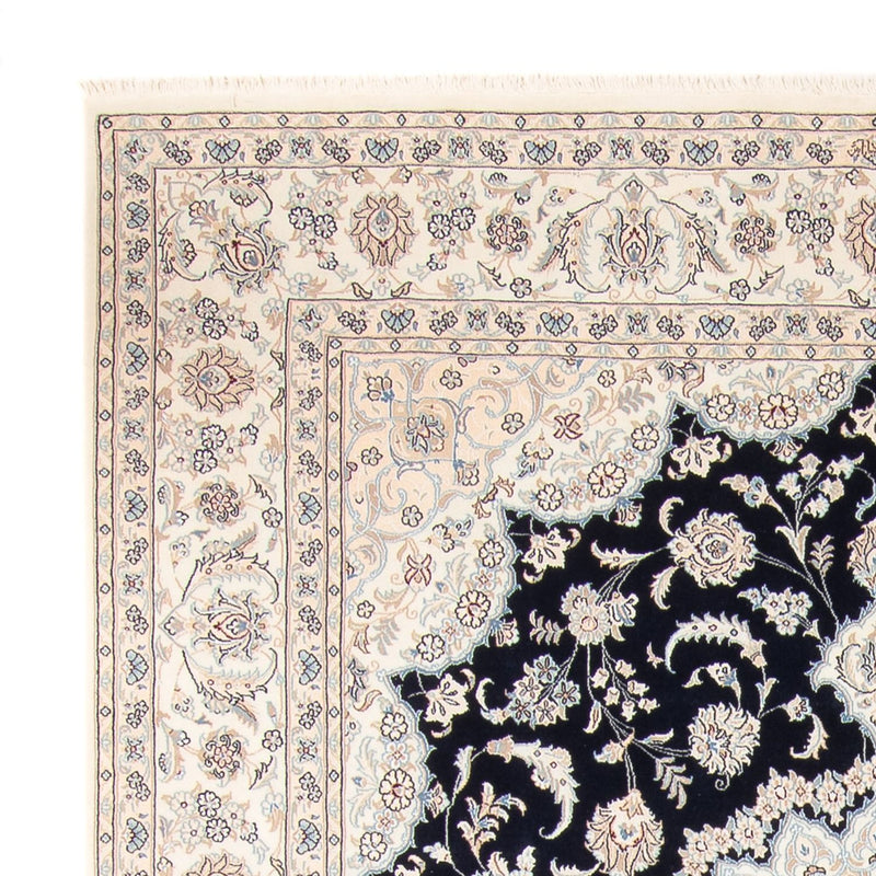 Nain Teppe 266x223cm - Persisk teppe