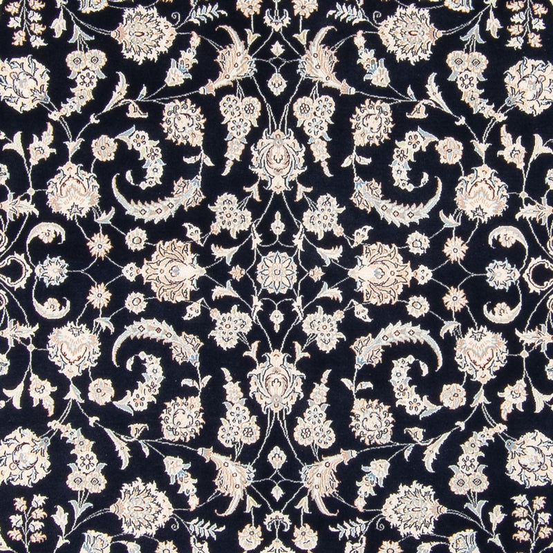 Nain Teppe 265x247cm - Persisk teppe