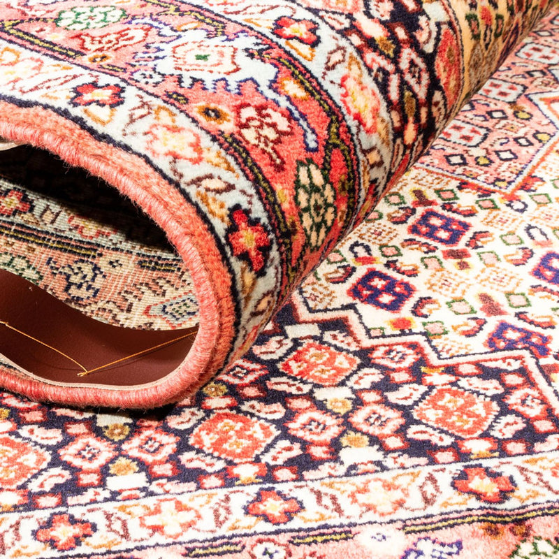 Persisk teppe - klassisk - 160 x 128 cm - lys beige