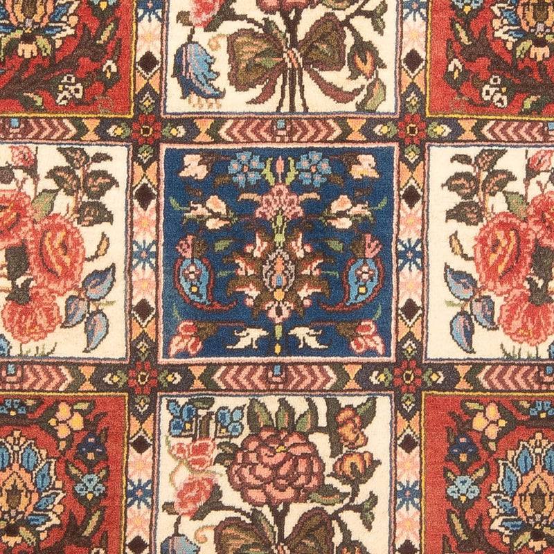 Bakhtiari Teppe 135x198cm - Persisk teppe