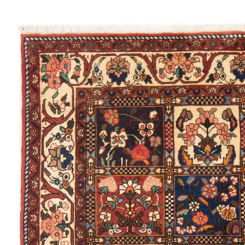 Bakhtiari Teppe 188x133cm - Persisk teppe