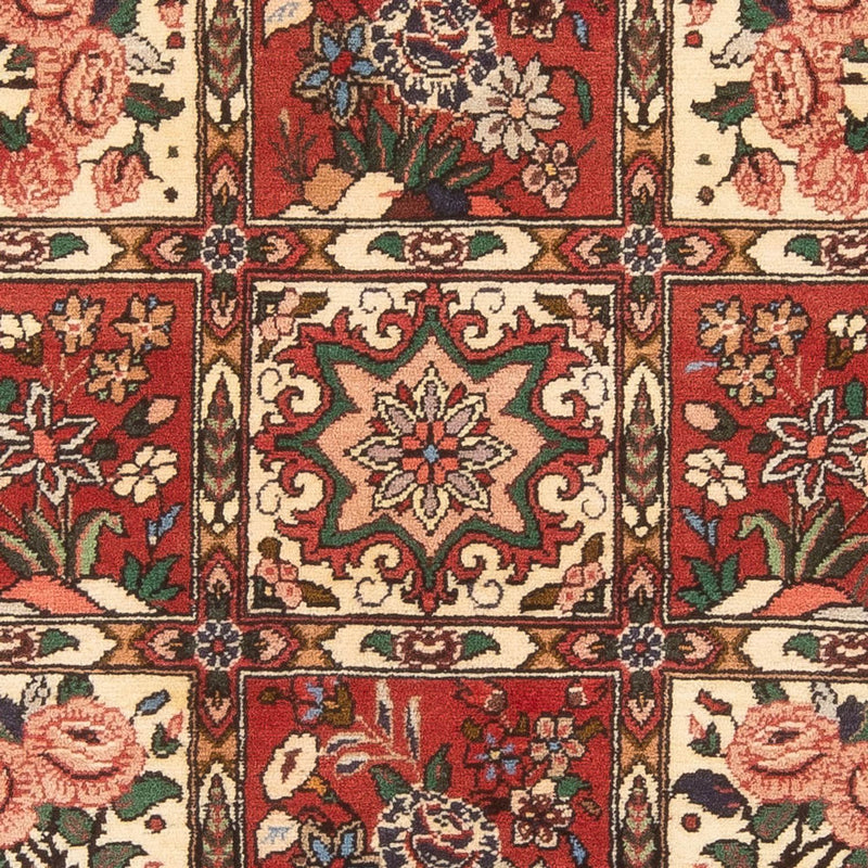 Bakhtiari Teppe 137x197cm - Persisk teppe