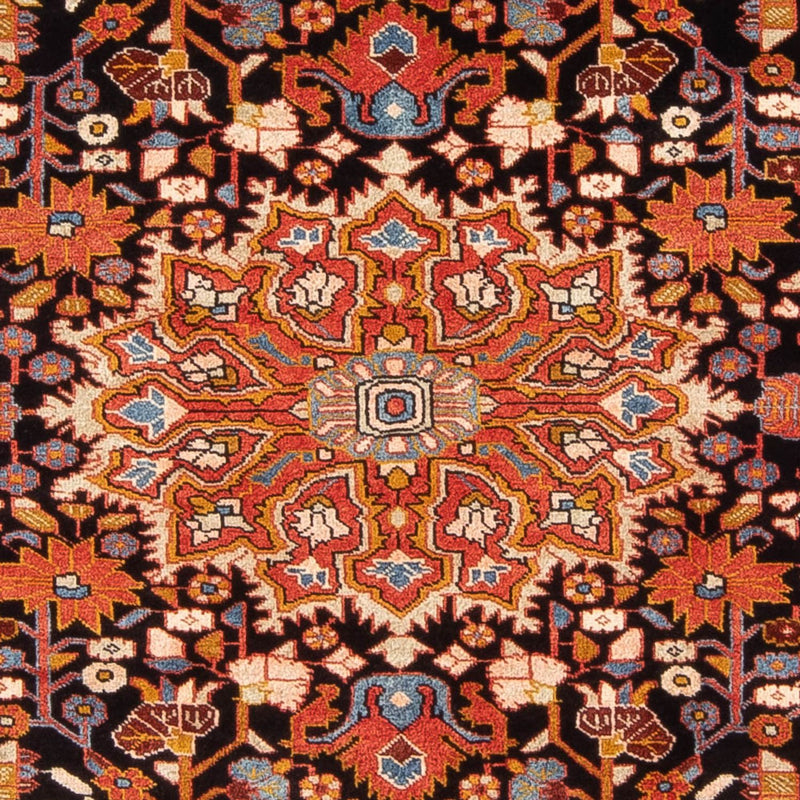 Nahavand Teppe 235x162cm - Persisk teppe