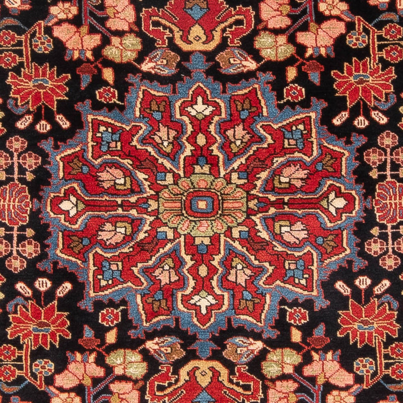 Nahavand Teppe 242x158cm - Persisk teppe