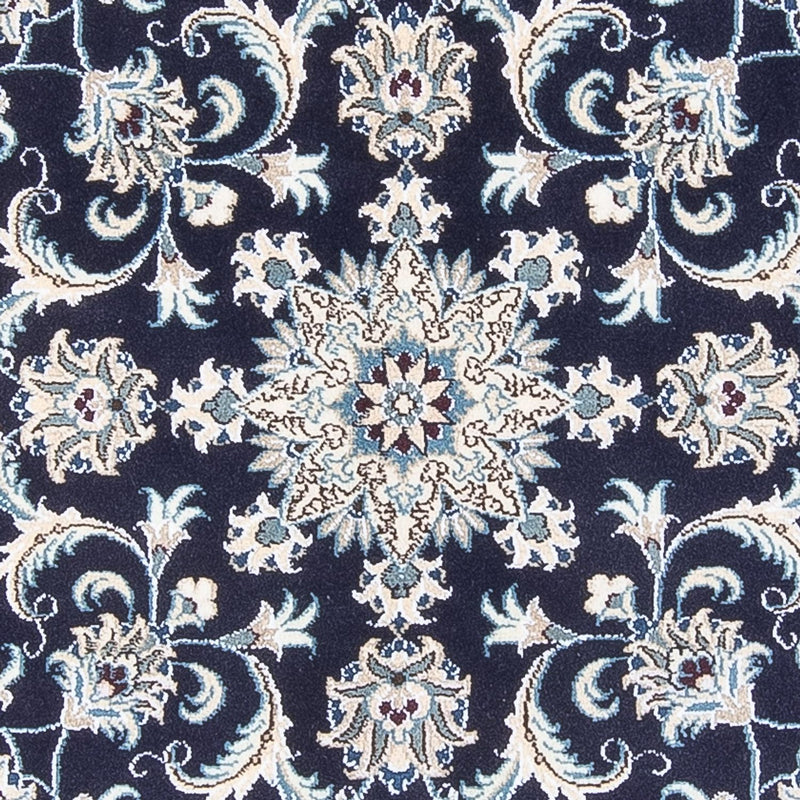 Nain Teppe 150x150cm - Persisk teppe