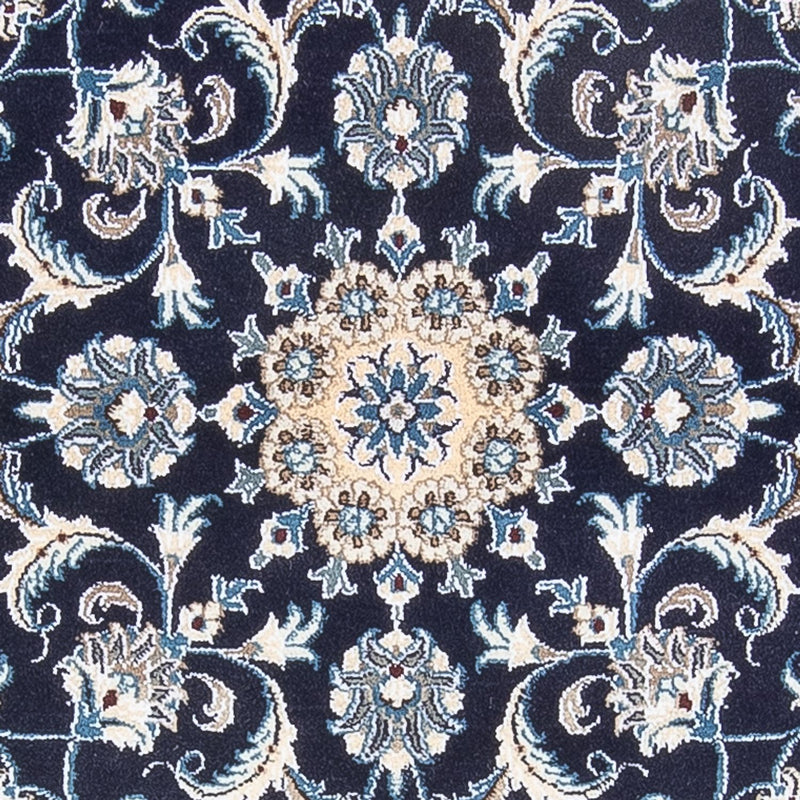 Nain Teppe 150x150cm - Persisk teppe