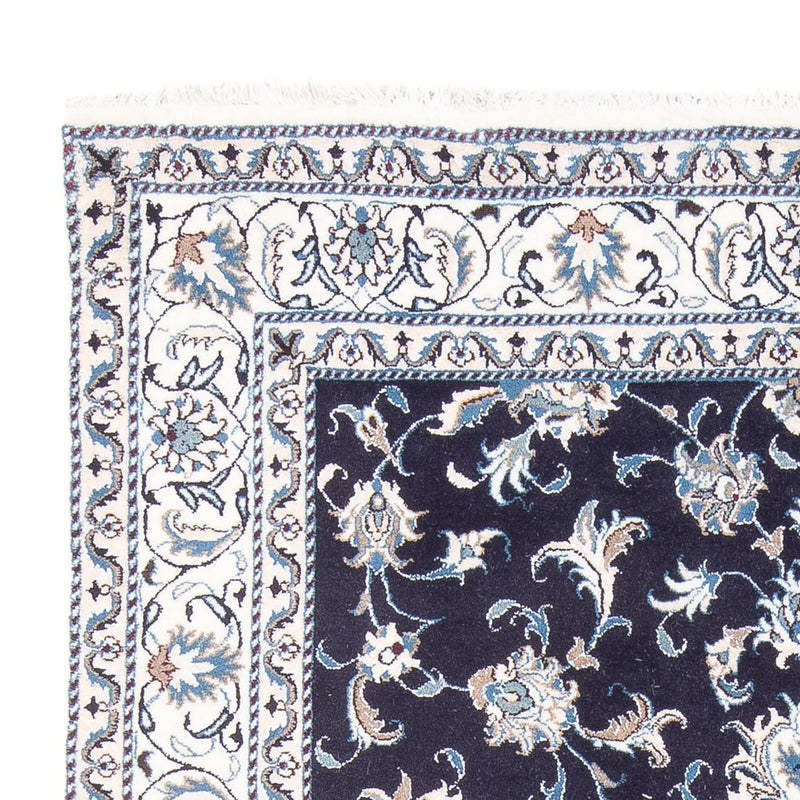 Nain Teppe 168x232cm - Persisk teppe