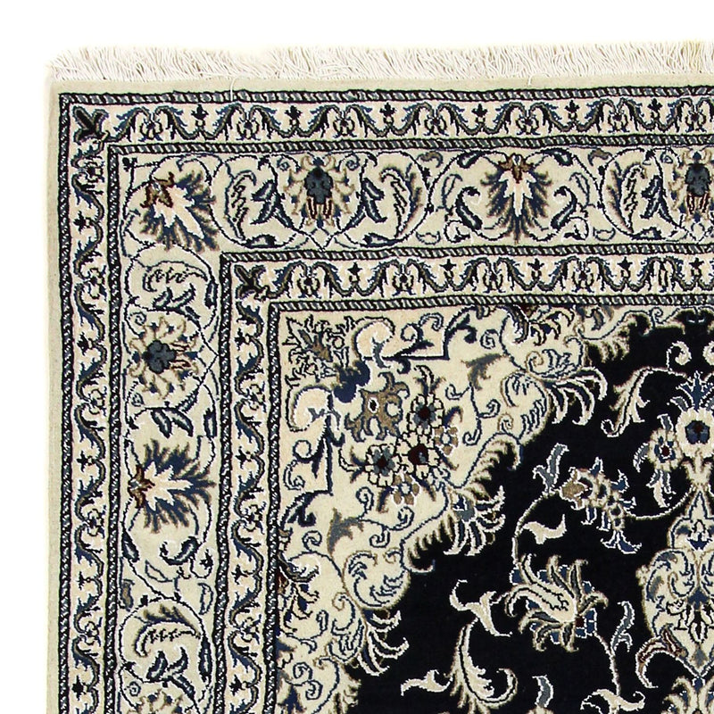Nain - 12La Teppe 164x246cm - Persisk teppe