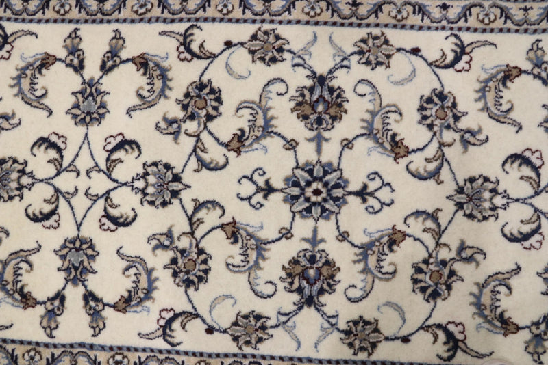 Nain Teppe 380x80cm - Persisk teppe