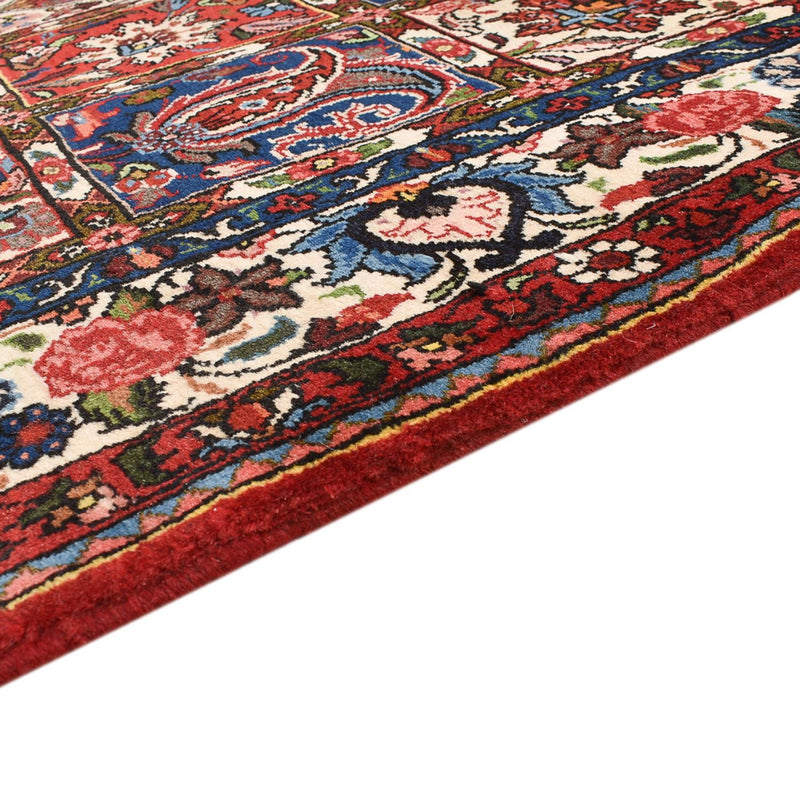 Bakhtiari Teppe 133x196cm - Persisk teppe