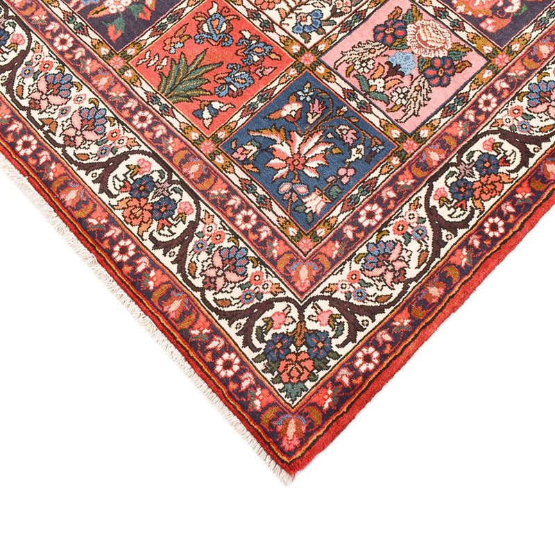 Bakhtiari Teppe 191x136cm - Persisk teppe