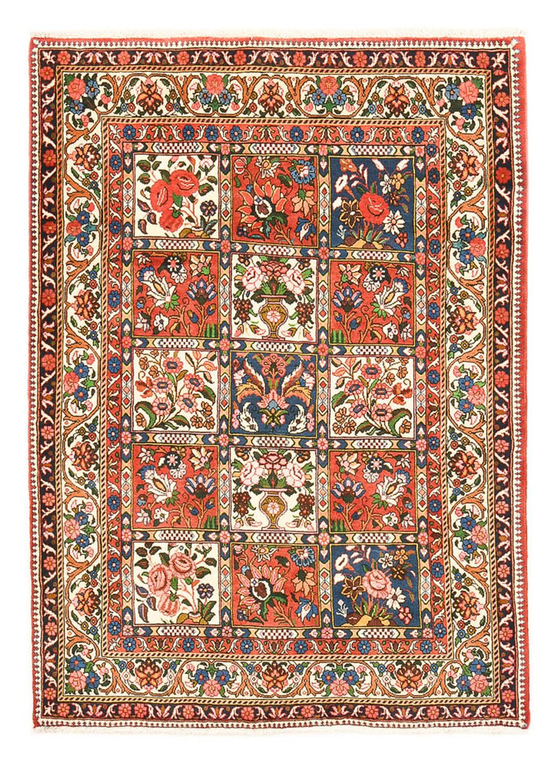 Bakhtiari Teppe 195x139cm - Persisk teppe