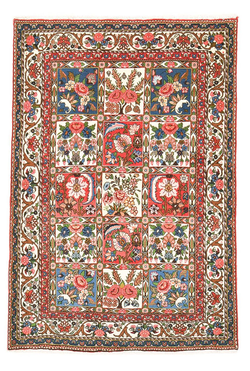 Bakhtiari Teppe 135x196cm - Persisk teppe