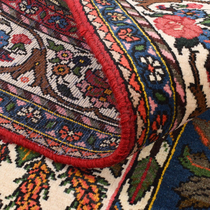 Bakhtiari Teppe 135x196cm - Persisk teppe