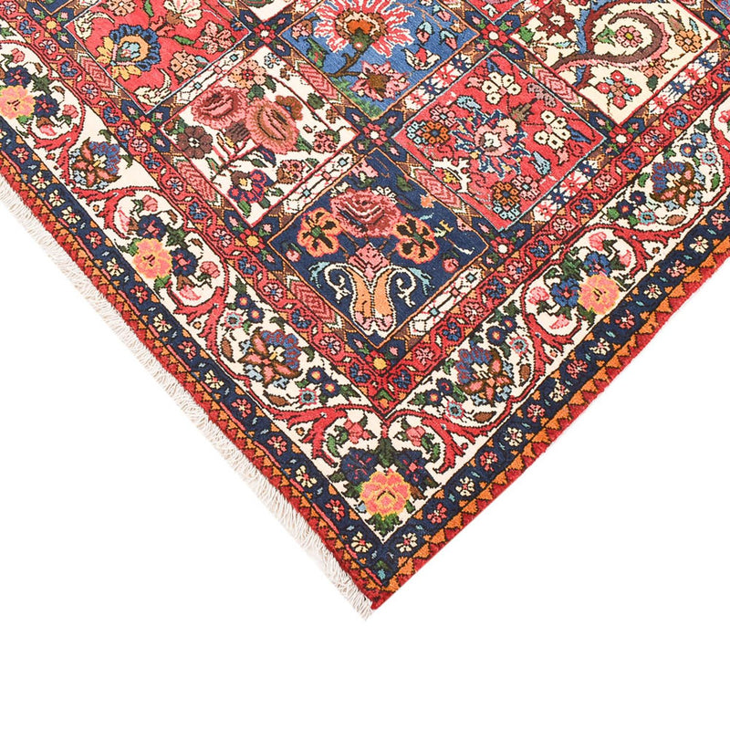 Bakhtiari Teppe 136x200cm - Persisk teppe