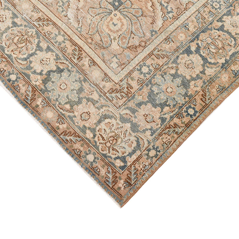 Vintage Carpet 282x367cm
