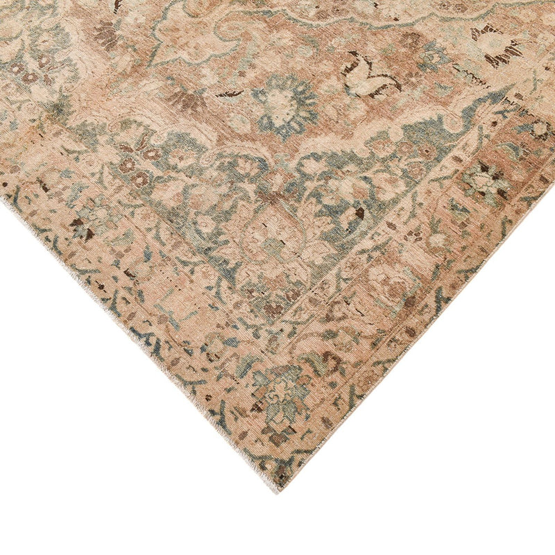 Vintage Carpet 198x305cm