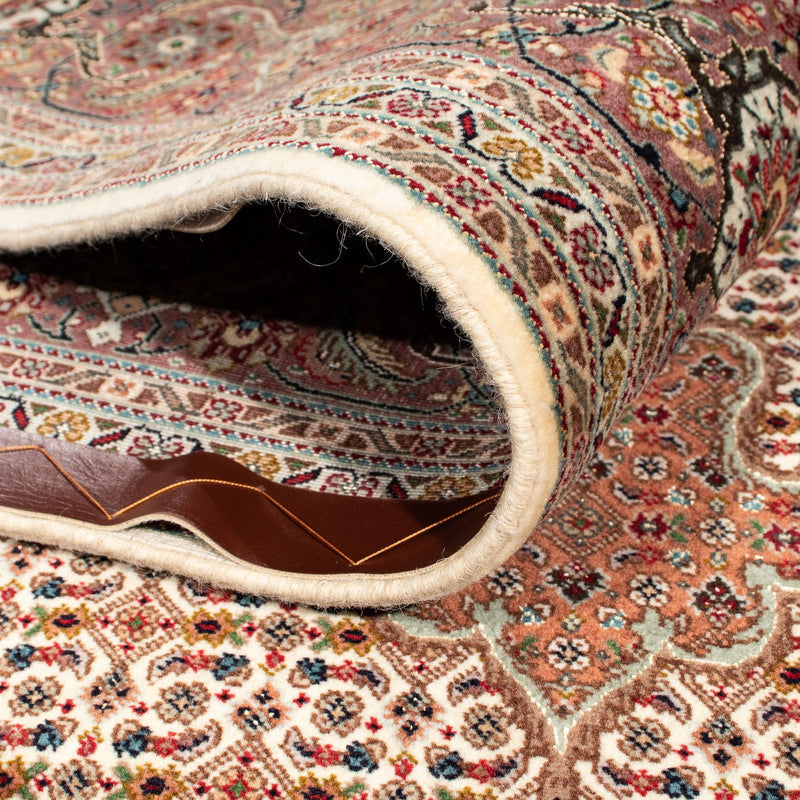 Tabriz Teppe 252x202cm - Persisk teppe